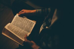 The gospel in 10 scriptures